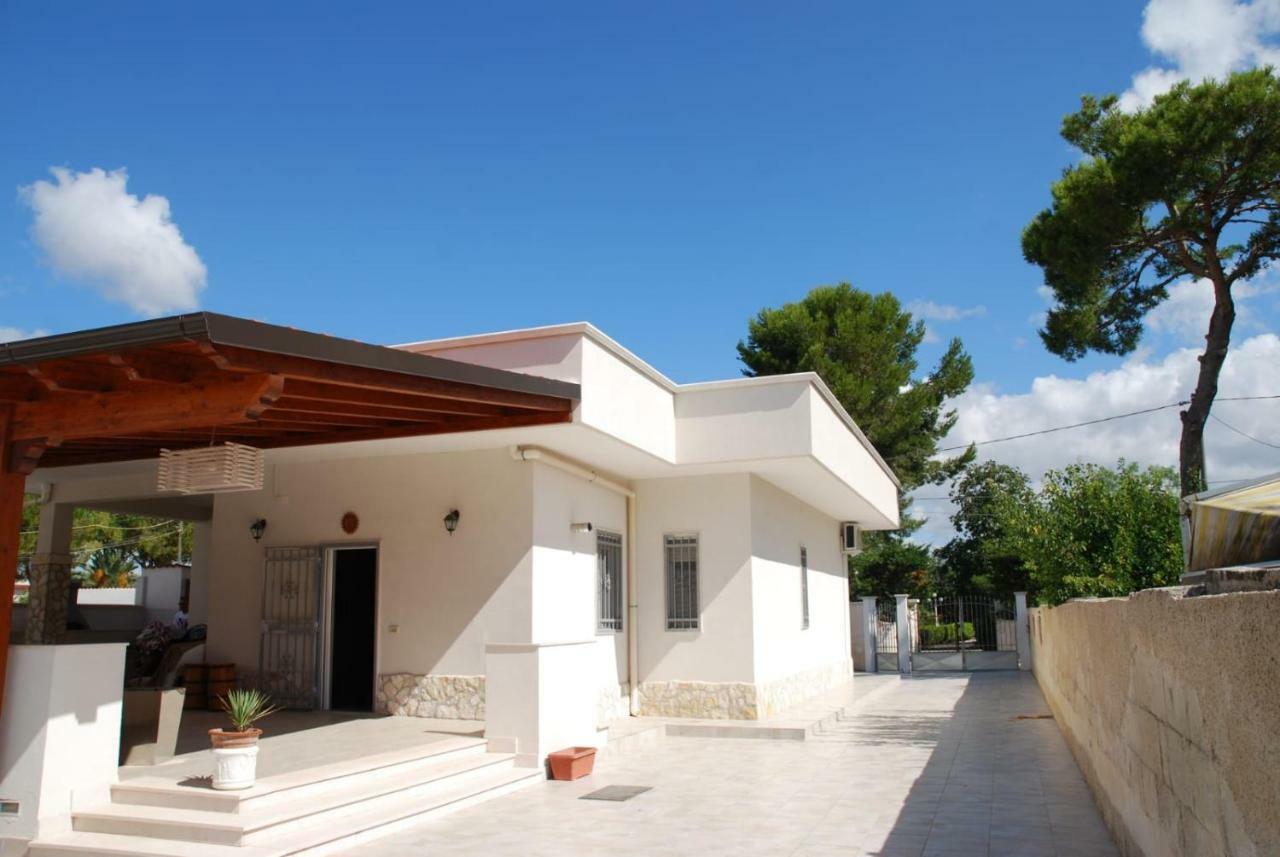 Villa Cohiba - 700M Dal Mare Пулзано Екстериор снимка